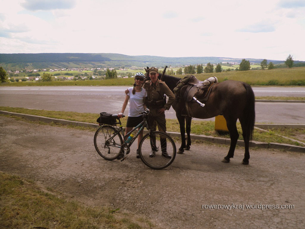 za mundurem panny sznurem :D