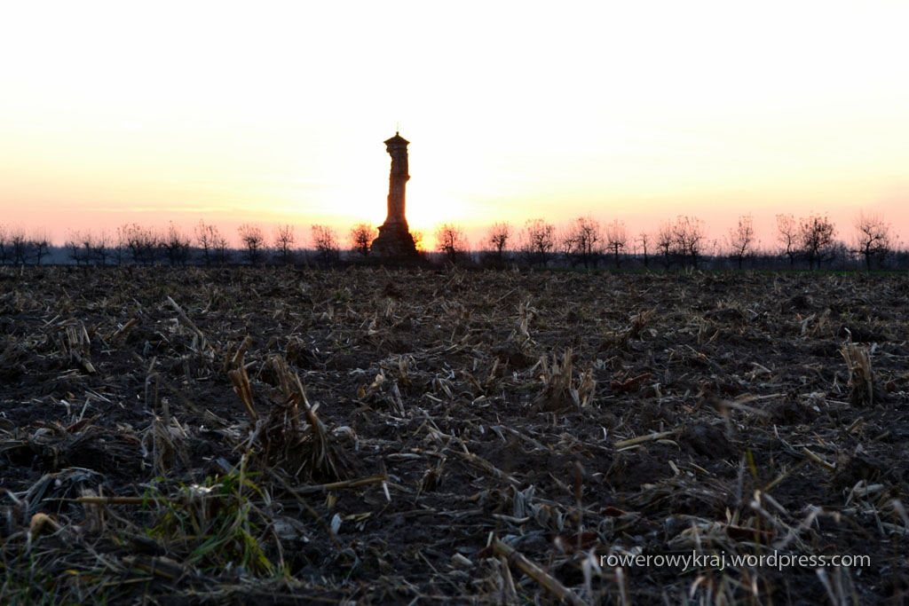 Latarnia Chocimska w Nowych Kicharach